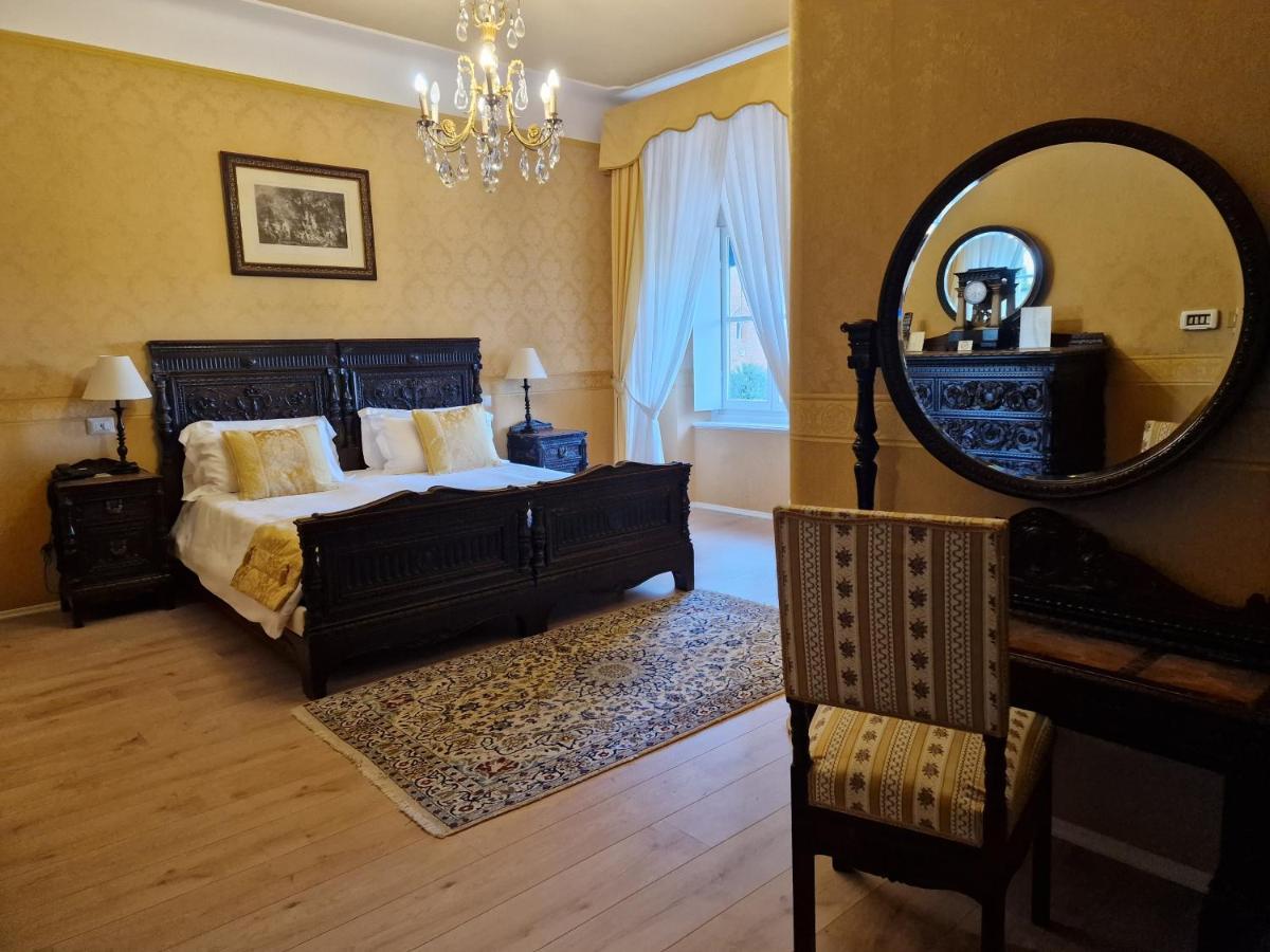 Castello Di Spessa - Residenze D'Epoca Hotel Capriva del Friuli ภายนอก รูปภาพ