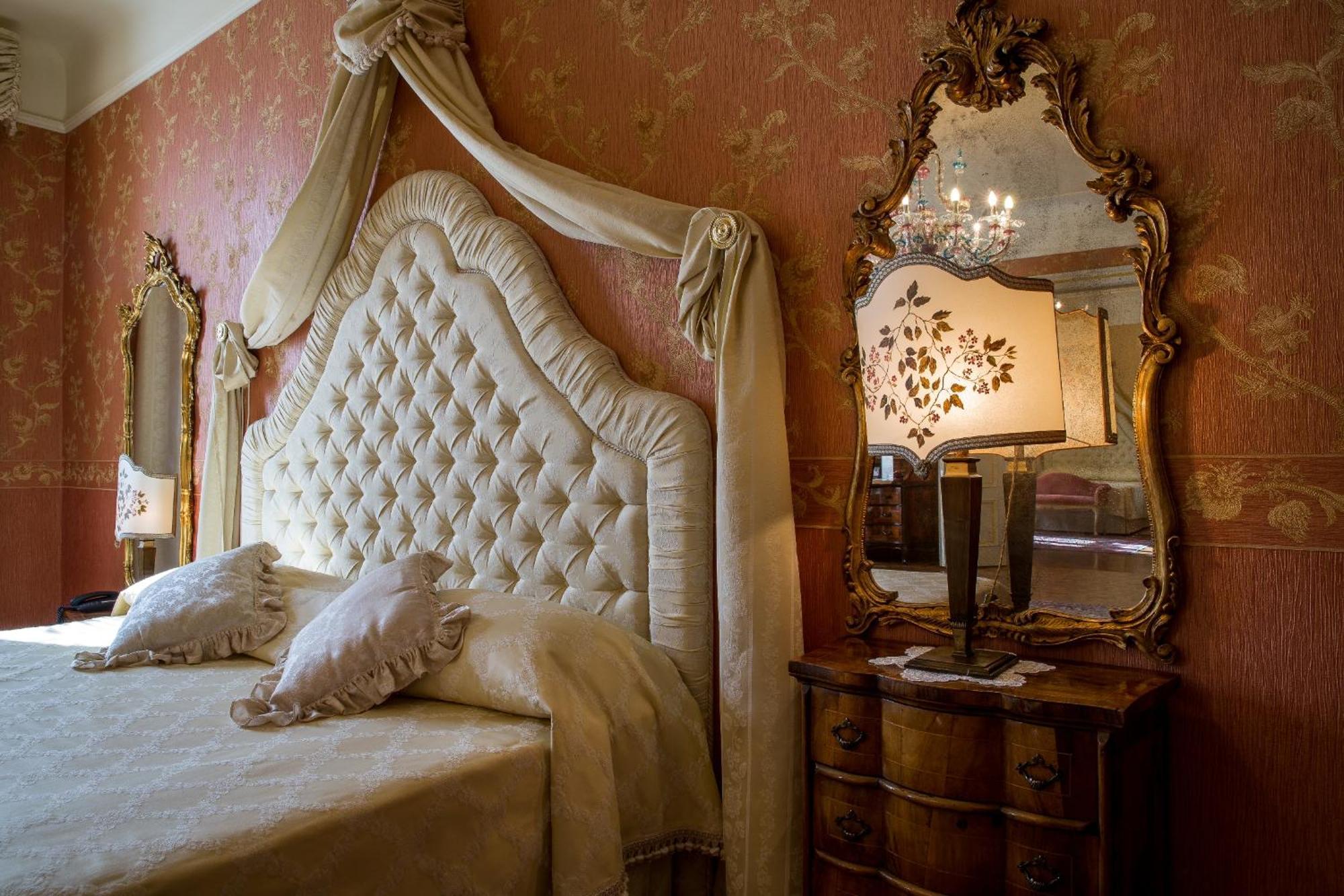 Castello Di Spessa - Residenze D'Epoca Hotel Capriva del Friuli ภายนอก รูปภาพ