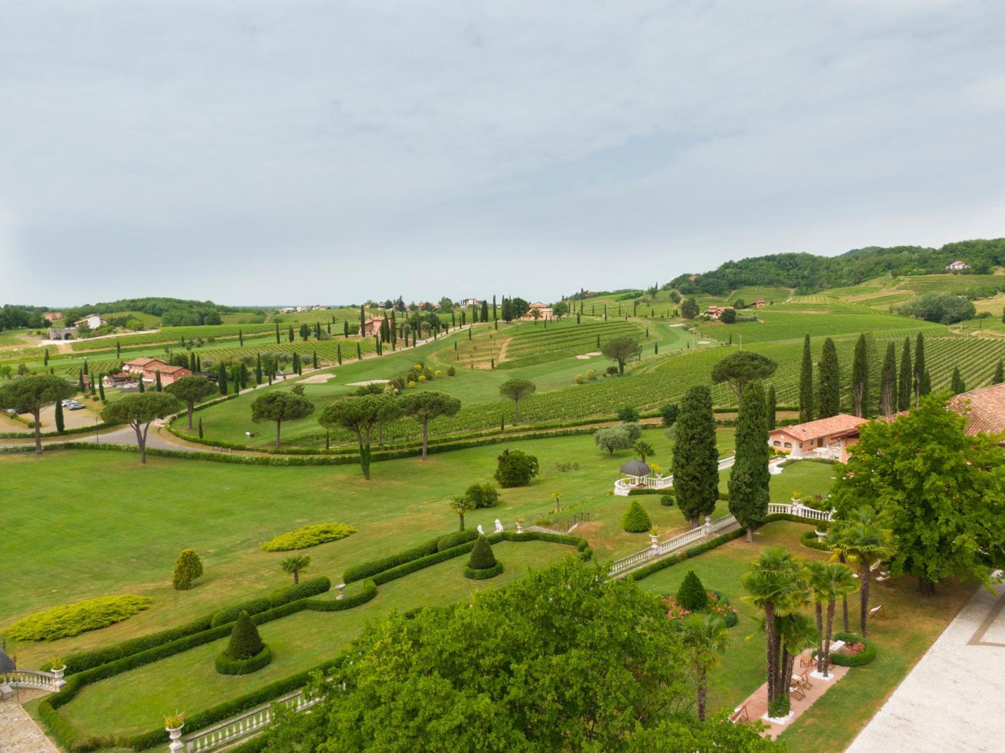 Castello Di Spessa - Residenze D'Epoca Hotel Capriva del Friuli ภายนอก รูปภาพ